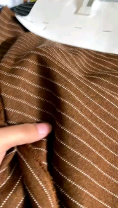 Bahan Kain Semiwoll Salur Import: Pilihan Terbaik untuk E-Commerce dan Desain Interior