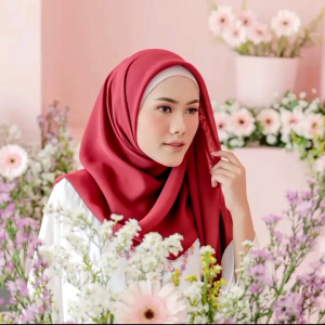 Bella Squrea Hijab Segi Empat 115x115cm Bahan Polycotton