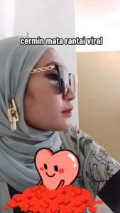 Kacamata Hitam Model Rantai: Pilihan Gaya Kasual