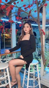 Classy Black Dress 290.- พาร่องหนาสุดพรีเมี่ยม คอเลี่ยม แขนยาวผ่าข้างซ้ายช่วงล่าง ตัวนี้เซ็กซี่มากค่ะเหมาะมากสำหรับงานกลางคืนที่สำคัญเป็นลุคที่เบสิค ใส่ได้ตลอด