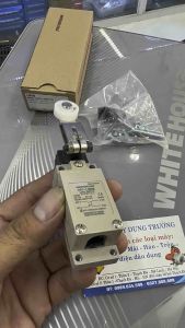 Công tắc hành trình L808 Hanyoung