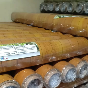 Karpet Plastik Meteran/perlak lantai/perlak meja ukuran 120cm (12m)