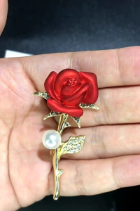 Bros Mawar Merah Biru Import / Bros Dada Mewah Murah Bisa COD