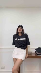 BAD WARDROBE BASIC TEE เสื้อยืดทรงตรงสกรีนลาย