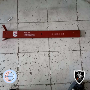 Per Belakang engkel No 4 / per coltdiesel / per / per engkel / per coltdiesel engkel / per induk engkel belakang k24 - 4 / pir induk mitsubishi engkel belakang / per lebar 7cm panjang 74cm indospring 100% / per tambahan / per tambahan L300 / pir PS / per