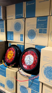 Lampu Rem bulat  SHILIDUO 12v dan 24volt harga per 1  biji