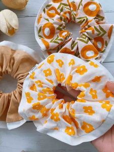 scrunchies: ยางมัดผมโดนัท รุ่นมีขอบ