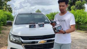 BOSCH แตรเสียงแตรบอสช์ 100% แตรเสียงรถยุโรป แตรเสียงเบนซ์ แตรไฟฟ้า แตรหอยโข่ง แตรรถยนต์ แตรรถมอไซค์ แตรบอสแท้ แตร แตรเสียงรถเบนซ์ แตรบิ๊กไบค์ แตรเสียงเพราะดังแรงกว่าแตรรถเดิมๆ2 เท่า แตร12V แตรรถเบนซ์ ใส่กับรถได้ทุกรุ่น รั