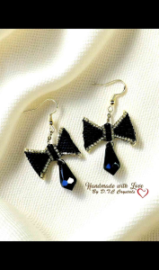 [D.T.C Crystals] Beaded Black/Gold Bow Earrings