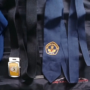 Paket atribut anak sekolah SMP Putra putri