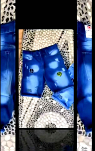 PENDEK JEANS SOBEK EMBLEM BORDIL