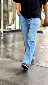 กางเกงยีนส์ขายาว ตัวใหม่ ขากระบอกใหญ่ 10 นิ้ว เป้าซิป มี 3 สี  สีสนิมนมบูด สีซีด สีสโตนส์สนิม ไซส์ 28-36