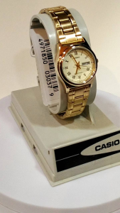 CASIO LADIES GOLD LTP V006G 9B