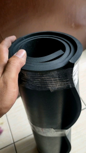 Karet Hitam Lembaran Potongan Tebal 10mm x 30cm x 100cm