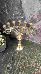 Tempat Lilin Kuningan Cabang 7 Motif Kipas Warna Kuning 1 Pcs