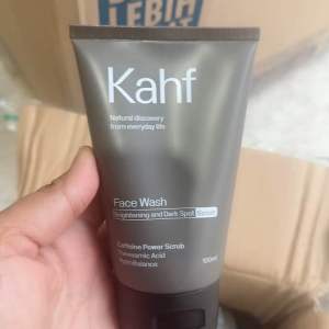 Kahf Brightening and Dark Spot Scrub 100ml