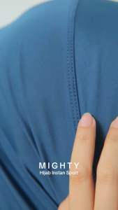 Women’s Hijab Instan 2025 Summer Breathable Sportswear Skin Clothing UV Protection Wear Hooded Patchwork Coat Solid Sun-Proof W170