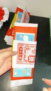 100 Lễ Tiền Vàng Xếp Tay Tiền Xu Tiền Vàng Tiền Polime Tiền Đô Tiền Đỏ Âm Phủ Đầy Đủ Loại Đẹp Dày Dặn ( 1 bịch 10 tập = 100 lễ )