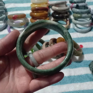 กำไลหยกแท้จากพม่าไซส์ 60 รหัส 057 BB