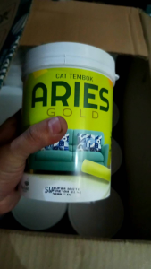 Cat tembok aries gold ukuran 1 kg warna lengkap interor exterior paint