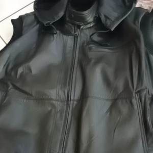 Rompi Kulit Model Bomber & Hoodie Kupluk: Jaminan Uang Kembali