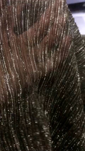 vải voan lưới dập ly màu vàng đồng _( khổ 1m5)mềm mỏng nhẹ May đầm váy áo thiết kế phối kiểu thời trang