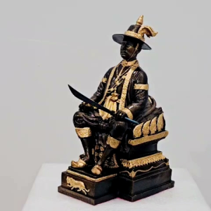 สมเด็จพระเจ้าตากสินมหาราช ขนาด 5 นิ้ว เนื้อมวลสารแร่เหล็กน้ำพี้แท้ วัตถุมงคลเสริมอำนาจ บารมี ค้าขายรุ่งเรือง ป้องกันภัย