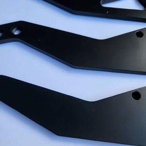 Underbone Kaki Belakang Satria FU F150 – CNC Racing Style Besi/Aluminium