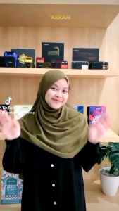 AL-AKRAM MINI SPEAKER SPEKER SPIKER MUROTTAL MUROTAL QURAN AL-QURAN QURAN 30 JUZ HAFIZ HAFALAN KONTEN TERLENGKAP SEPEKER BLUETOOTH ORIGINAL BERGARANSI