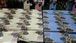 Towel Doorgirft Handkerchief Perkhawinan /Tunang /Tuala Set Kotak Bertali /Souvenir Gift Perkhawinan Hantaran /Doorgirft Handkerchief Perkhawinan / 20 Pcs Per Pkt Souvenir Doorgirft Handkerchief Decoration Gift Perkhawinan.