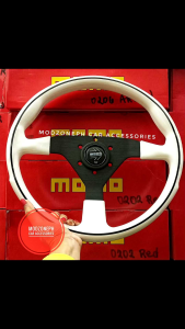 STEERING WHEEL WHITE MOMO STYLE 3 SPOKE UNIVERSAL