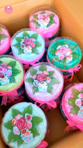 ของขวัญ เค้กผ้าขนหนู ขนาดครึ่งปอนด์ ชิ้นละ 119 บ.