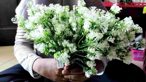 30 pcs bunga Baby breath plastik 5 dan 7 cabang Cabang