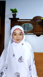 MUKENA DEWASA TERUSAN BAHAN KATUN MIKRO MOTIF SERIBU BUNGA TIGA