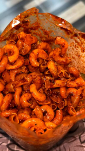 seblak. makaroni keriuk pedas daun jeruk makaroni super pedas 1000gr