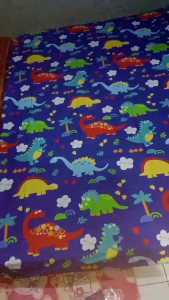 SPREI KARAKTER DINOSAURUS MOTIF TERLARIS - BAHAN DISPERSE KATUN HALUS - UK 180X200 - 1 SET (Sprei, Sarung Bantal 2, Sarung Guling 1) - Anti Luntur Saat Dicuci