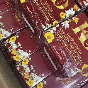 (มีแยกขายค่ะ)แชมพูเคราติน ทรีทเม้นท์ กล่องแดง(แชมพู 450 มล.เคราติน บำรุงเส้นผม 500 กรัม) korich เคโอริช
