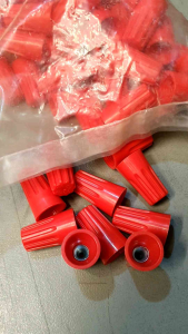 WIRE NUTS RED #8(8.0mm) Per 10pcs