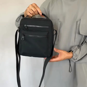 Tas selempang import pria wanita waterproof tas anti air selempang 109