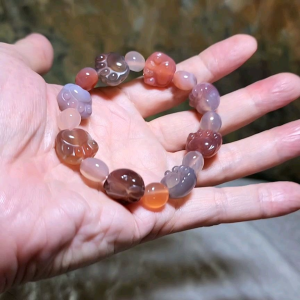 Premium Yanyuan Agate Bear Paw bracelet [Natural Crystal] 优质盐源玛瑙熊掌手链