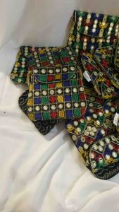 Dompet slempang Pakistan ukuran 13x13 oleh oleh haji dan umroh