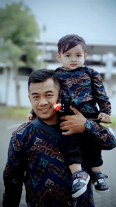 Kemeja Batik Anak Laki Ukuran 1-13 Tahun Motif Kate Sage Mustard