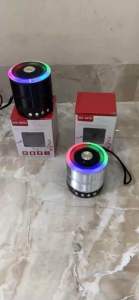 Loa Mini Bluetooth WS-887D( phiên bản mới 2024 có đèn led) Loa không dây nhiều màu có hỗ trợ thẻ nhớ âm thanh và tiện lợi di động nhỏ gọn