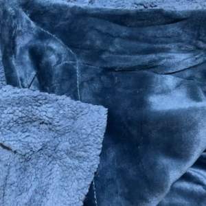 7 ฟุต ผ้าผู้หญิงเกรดพรีเมียม ผ้านุ่มมาก ผ้าห่มขนแกะ เนื้อผ้าเครื่องมือพื้น สีพื้น