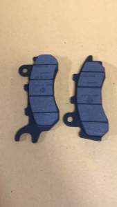 ผ้าเบรคหน้า Pcx150 New (18-20) Pcx160 (ไม่มีABS) มอเตอร์ไซค์ อย่างดี LOCKTE