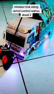 MINIATUR TRUK OLENG WAHYU ABADI TERBARU
