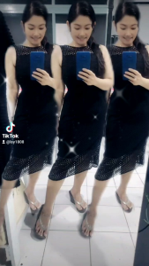 Pakaian Wanita Formal: Desain Simpel & Elegan