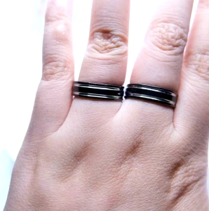 [GRATIS CETAK NAMA] Cincin Couple Titanium Anti Karat M65 | Cincin Pasangan | Cincin Hadiah | Cincin Lamaran | Cincin Tunangan | Aksesoris Pria Wanita