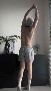 Áo Sơ Mi Nam Ngắn Tay Kiểu Dáng Oversize Màu Xanh Navy