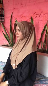 Hijab Bergo Daily Size M Jersey Premium Jilbab Instan